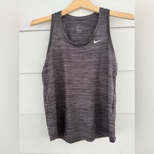 Nike Dri-FIT Gray Striped Sleeveless Training Top Women | The Nike Tee
